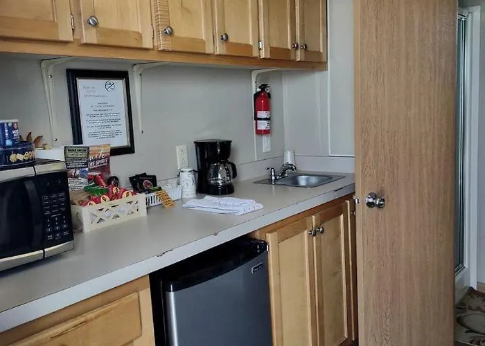 Comfy Vacation With Wi-fi And Kitchenette In Meadview, Arizona Meadview